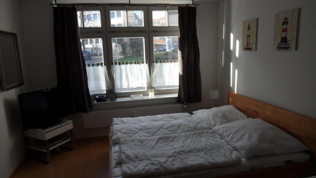 Ferienwohnung Am Ozeaneum Stralsund Exteriör bild